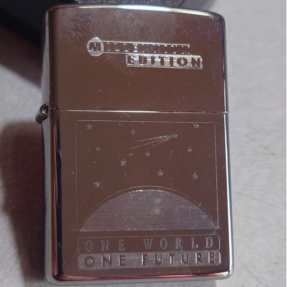 VINTAGE ZIPPO - One World One Future - Millennium Edition 1999